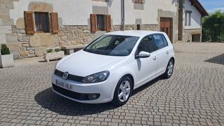 Volkswagen Golf 1.6 TDI 105cv 
