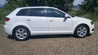 Audi A3 Sportback 1.6TDI 105cv 