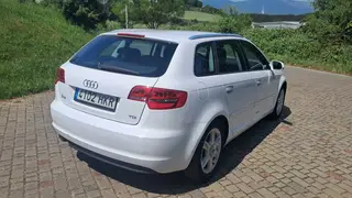 Audi A3 Sportback 1.6TDI 105cv 